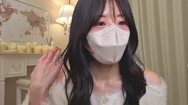 Snapshot of JP-ERENA chatting on March 2026 08:06:02 AM JP-ERENA online show from March 2026 08:06:02 AM