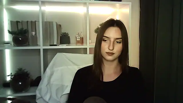 X Alisa online show from September 2025 06:30:01 PM