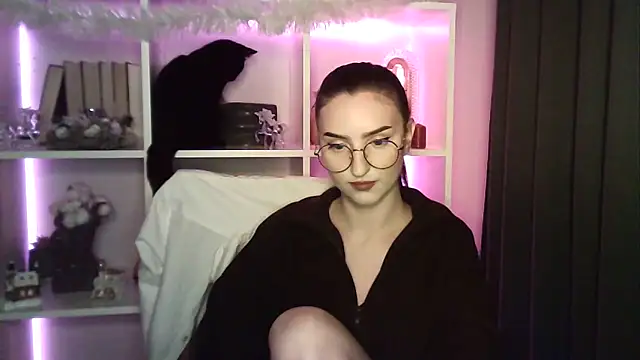 Snapshot of X_Alisa chatting on December 2025 07:40:01 PM X Alisa online show from December 2025 07:40:01 PM