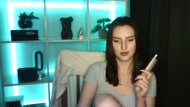 Snapshot of X_Alisa chatting on May 2026 06:33:01 PM X Alisa online show from May 2026 06:33:01 PM