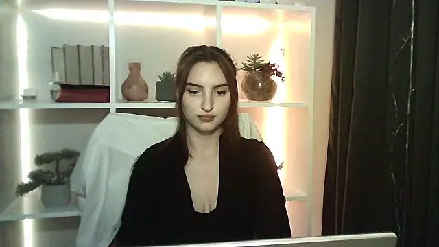X Alisa online show from March 2025 07:23:02 PM