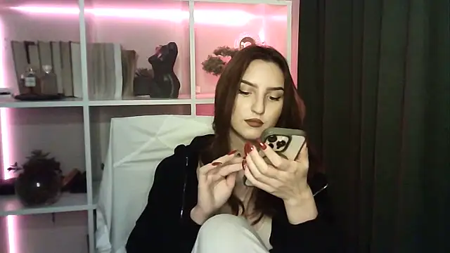 Snapshot of X_Alisa chatting on November 2025 07:30:01 PM X Alisa online show from November 2025 07:30:01 PM