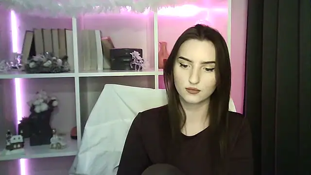 Snapshot of X_Alisa chatting on December 2025 07:19:02 PM X Alisa online show from December 2025 07:19:02 PM