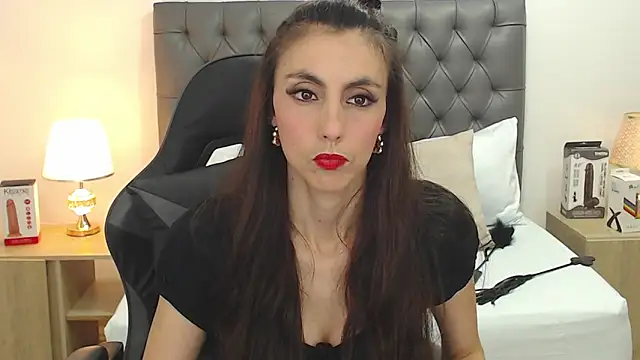 candy summer28 online show from March 2025 07:23:02 PM