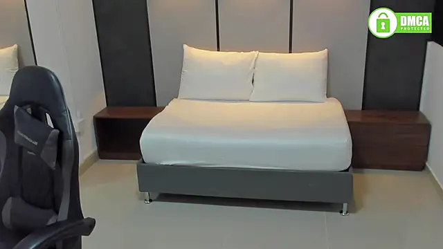 candy summer28 online show from September 2025 07:19:02 PM