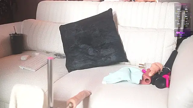 katlyn martins online show from February 2026 06:19:01 PM