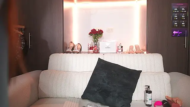 katlyn martins online show from February 2026 05:19:02 PM