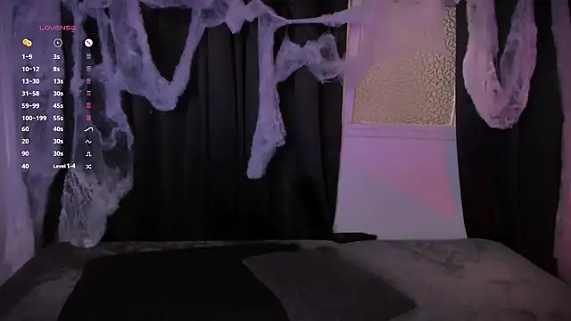 AramJoness online show from October 2025 06:52:02 PM