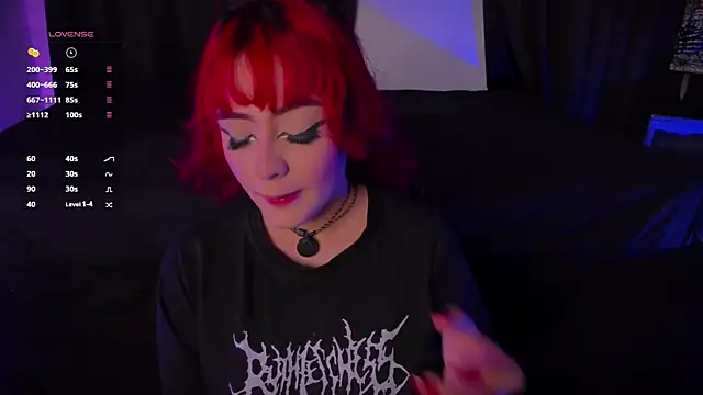 AramJoness online show from November 2025 07:28:01 PM