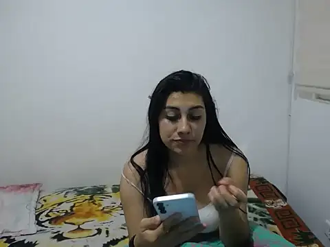  katerin love1 online show from November 2025 03:22:02 AM