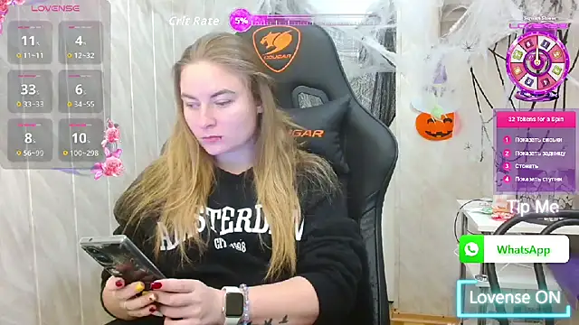 ElenaMaeer online show from October 2025 05:40:01 AM