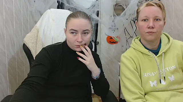 ElenaMaeer online show from November 2025 09:14:02 AM