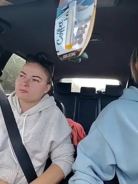 ElenaMaeer online show from September 2025 09:49:01 AM