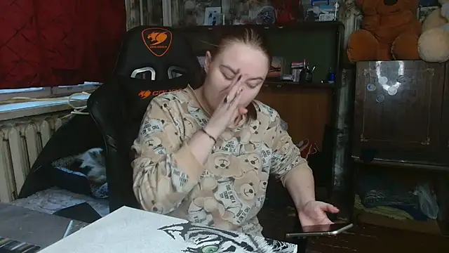 ElenaMaeer online show from December 2024 11:46:01 AM