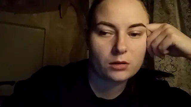 ElenaMaeer online show from February 2025 04:17:02 PM