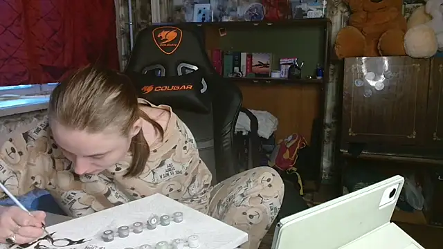 ElenaMaeer online show from December 2024 11:55:02 AM