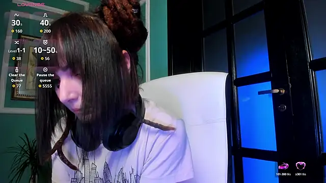 1Munique online show from November 2025 02:44:02 PM