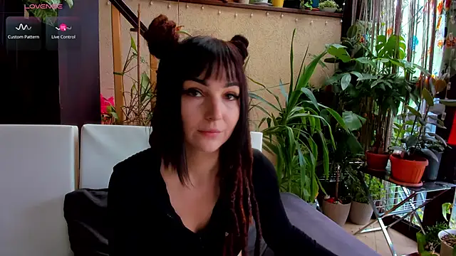 1Munique online show from September 2025 07:15:02 AM