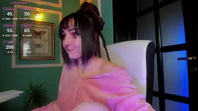 1Munique online show from December 2025 11:33:02 AM