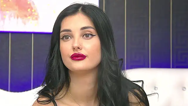SophiaVilner online show from September 2025 07:09:02 PM