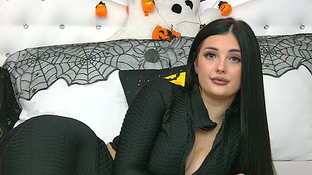 SophiaVilner online show from October 2025 07:13:02 PM