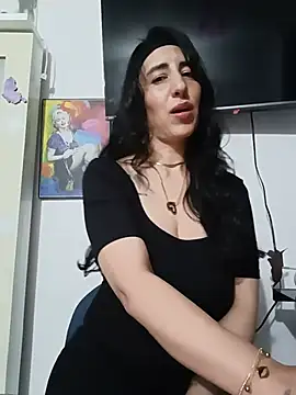 Snapshot of christine-x chatting on June 2026 11:53:02 PM christine-x online show from June 2026 11:53:02 PM