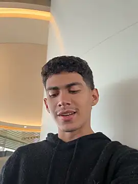 WildLogan online show from February 2026 08:09:01 PM