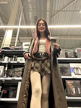 Snapshot of Melissa_crazy chatting on November 2025 03:27:01 PM Melissa crazy online show from November 2025 03:27:01 PM