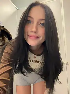 Melissa crazy online show from April 2026 04:33:01 PM