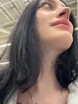 Snapshot of Melissa_crazy chatting on November 2025 03:15:02 PM Melissa crazy online show from November 2025 03:15:02 PM