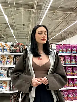 Snapshot of Melissa_crazy chatting on October 2025 03:33:02 PM Melissa crazy online show from October 2025 03:33:02 PM