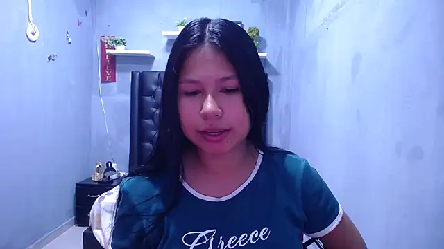Snapshot of Letty_Plugxo chatting on May 2026 01:30:01 PM Letty Plugxo online show from May 2026 01:30:01 PM