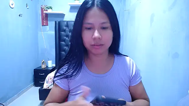 Snapshot of Letty_Plugxo chatting on May 2026 02:04:01 AM Letty Plugxo online show from May 2026 02:04:01 AM