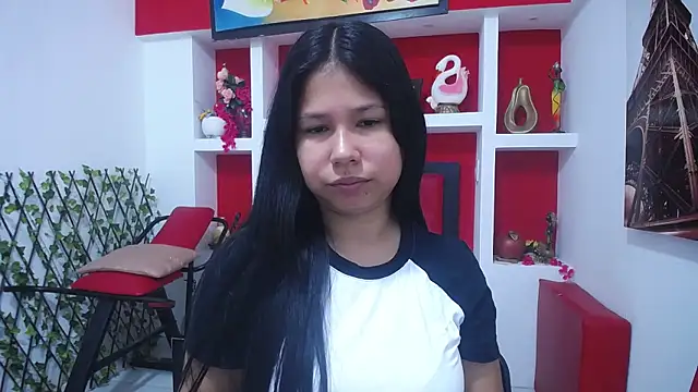 Letty Plugxo online show from January 2026 01:40:02 PM