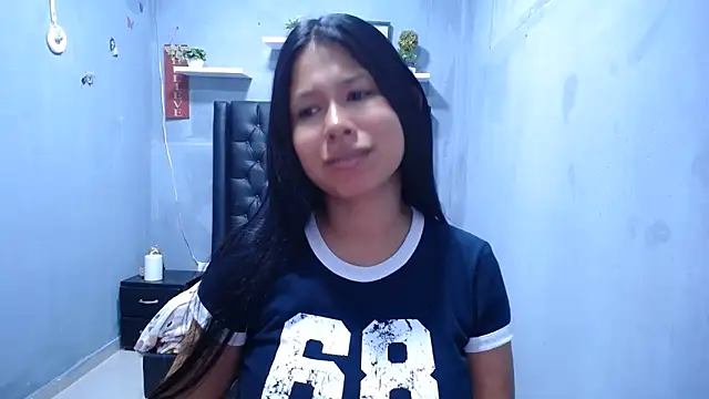 Snapshot of Letty_Plugxo chatting on June 2026 01:22:01 PM Letty Plugxo online show from June 2026 01:22:01 PM