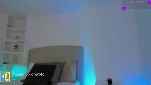 Snapshot of Ammy_xx chatting on September 2025 07:25:02 PM Ammy xx online show from September 2025 07:25:02 PM