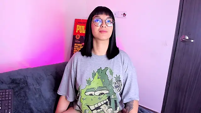 Collin Sam online show from December 2025 02:21:01 AM