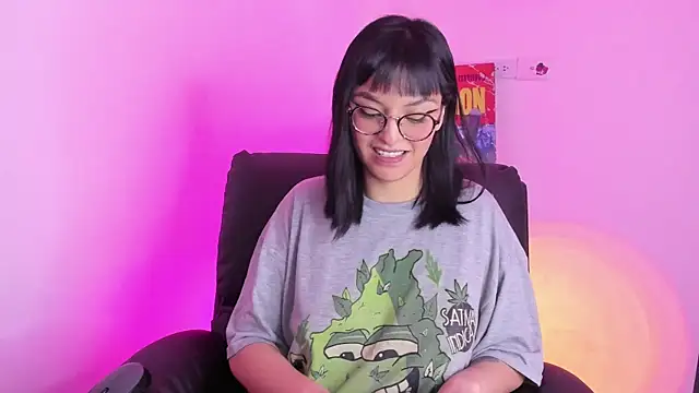 Collin Sam online show from December 2025 05:23:02 AM