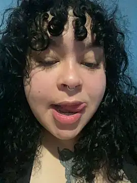 Kimberliprivv online show from May 2026 05:21:02 PM
