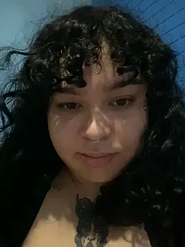 Kimberliprivv online show from April 2026 03:18:01 PM