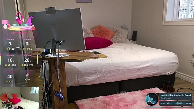 BaditaLuna online show from January 2026 04:34:02 PM