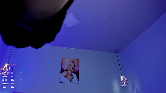 ScarletGV online show from October 2025 05:08:01 AM