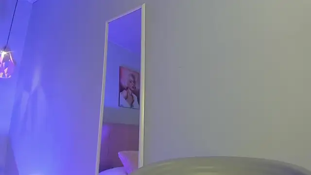 ScarletGV online show from May 2026 04:34:02 AM