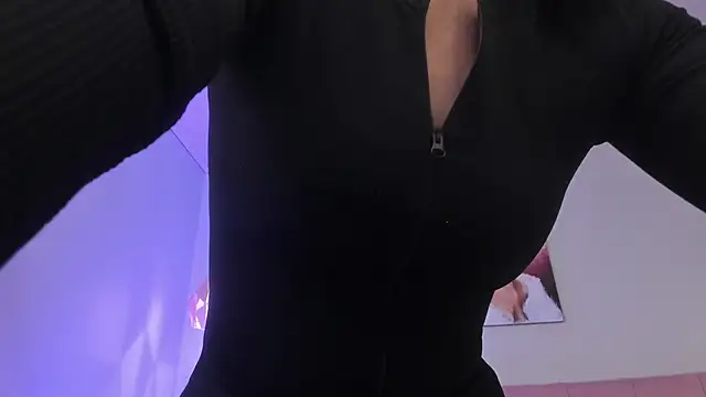 ScarletGV online show from January 2026 05:34:02 AM