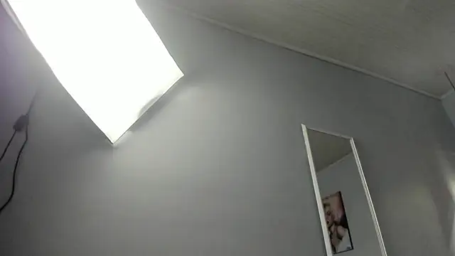ScarletGV online show from July 2026 03:37:01 AM