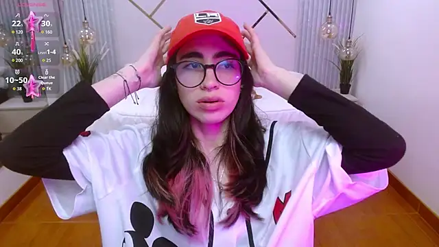 LenaRoses online show from November 2025 01:15:02 PM