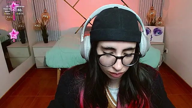 LenaRoses online show from February 2026 09:23:02 PM