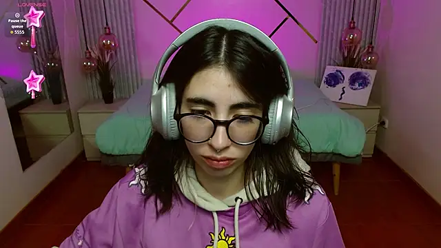 LenaRoses online show from January 2026 08:07:01 PM