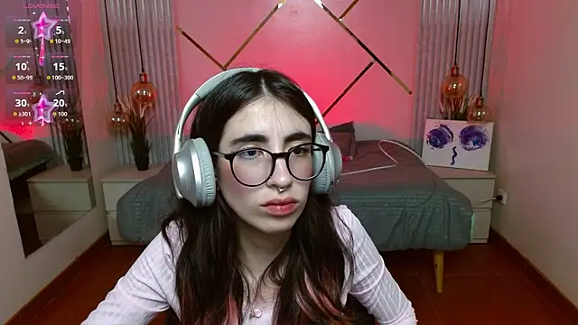 LenaRoses online show from February 2026 08:53:02 PM