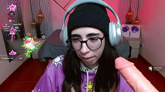 LenaRoses online show from April 2026 05:38:02 PM